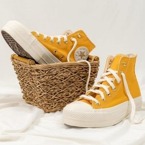 Converse CTAS Lift Hi "Elevated Gold Platform" Women Sz: Various / 568379C